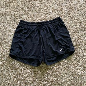 Black dri-fit athletic shorts size medium
